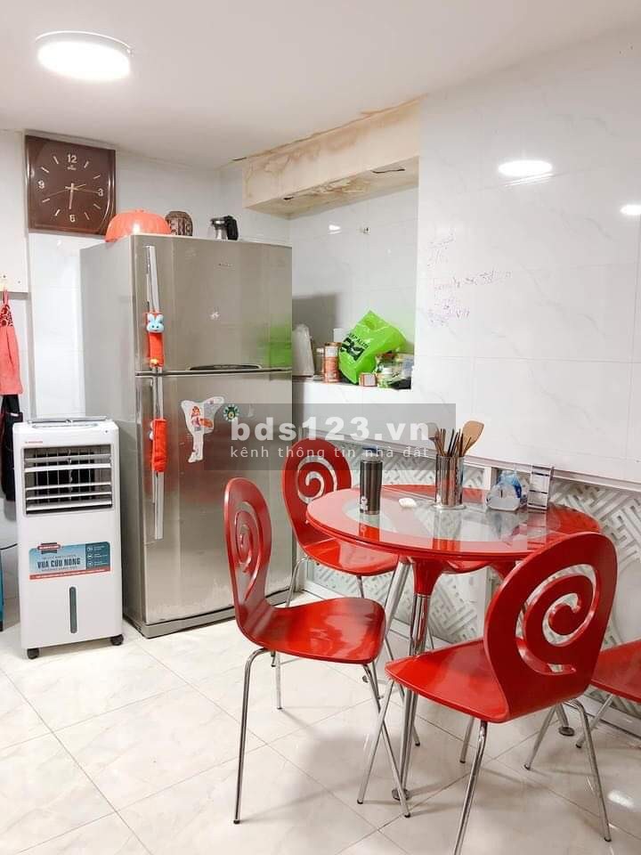 Bán nhà mặt tiền Lê Văn Lương, Quận 7, đúc kiên cố 3 lầu, giá bán nhanh 7.9 tỷ