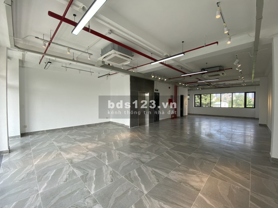 Cho thuê văn phòng diện tích 950m2, hầm trệt, 5 lầu đúc kiên cố An Phú Quận 2