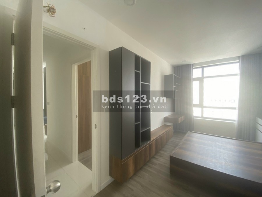 Căn 2pn, 2wc cc Central Premium Quận 8, dt 73m2, giá 3.3 tỷ, có nội thất, nhà mới nhận ở liền tay