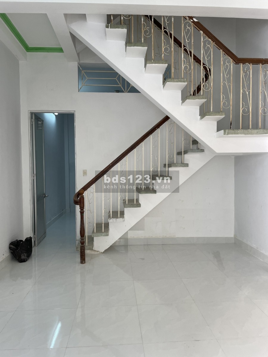 Cho thuê nhà HXT Phan Văn Trị, P5, Gò Vấp, 4x13m, 1 trệt, 2 lầu, 13 triệu/tháng