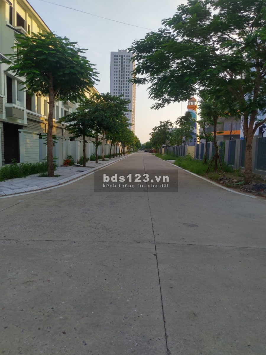 Bán nhà Hà Đông, ô tô đỗ, kinh doanh, diện tích sử dụng 99.9m, giá hơn 9 tỷ, sổ sẵn