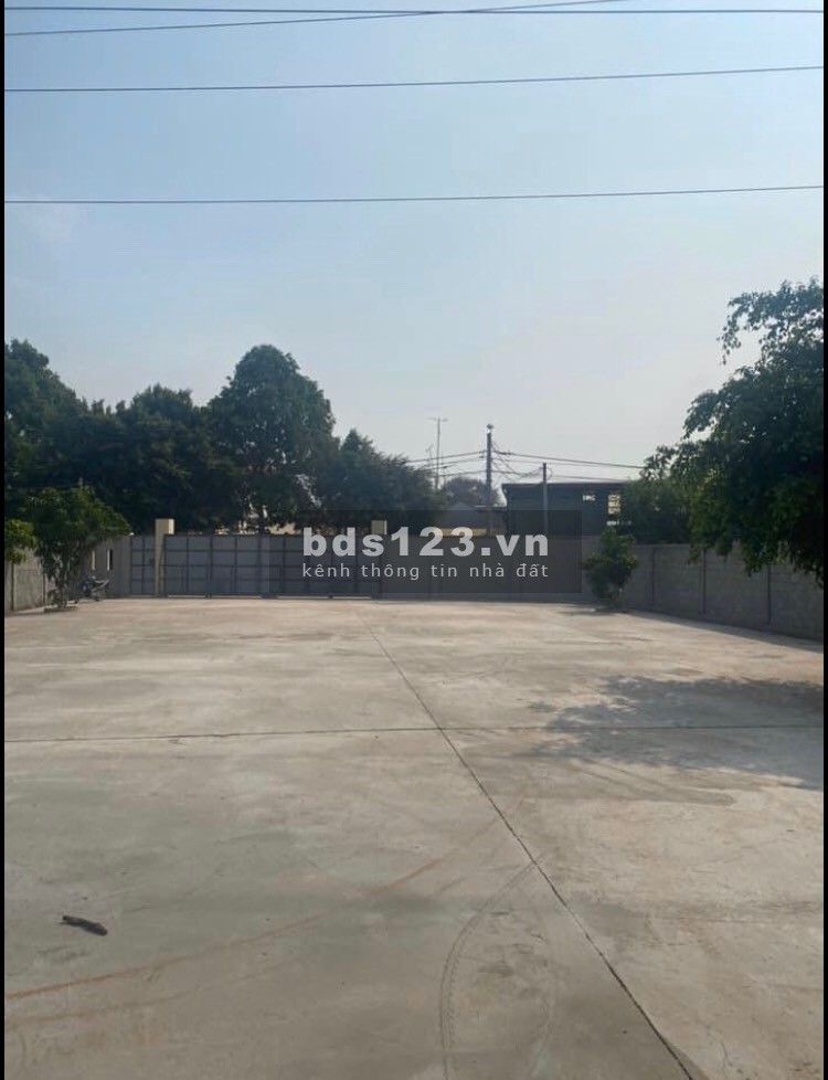 Cần bán xưởng sản xuất đường contener chạy 1/ đường Sông Lu diện tích 1573m2 điện hạ trạm
