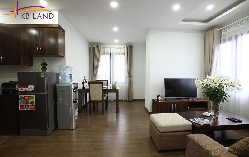Bán căn hộ dịch vụ Mễ Trì Hạ, dt 99m2, 8 tầng, ô tô, 20 căn hộ, KD, DT 150tr/tháng, nhỉnh 26 tỷ