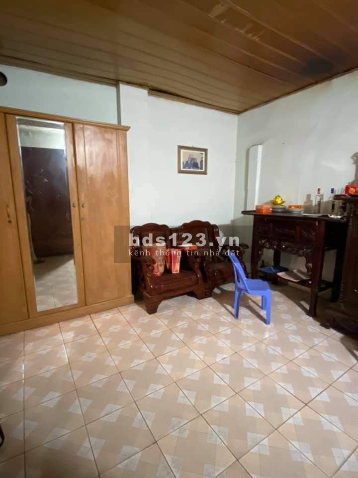 Bán Nhà, Mặt Phố Khương Trung Quận Thanh Xuân, Kinh Doanh Nhỏ Vỉa Hè, Ô Tô Tránh dừng đỗ trước cửa.