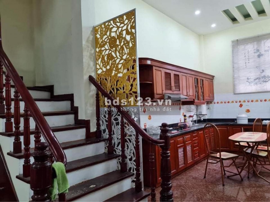 Hoa khôi mặt ngõ Quận Hai Bà Trưng, 4 tầnd 6x tỷ, ô tô vào nhà 2 mặt thoáng, ngõ thông