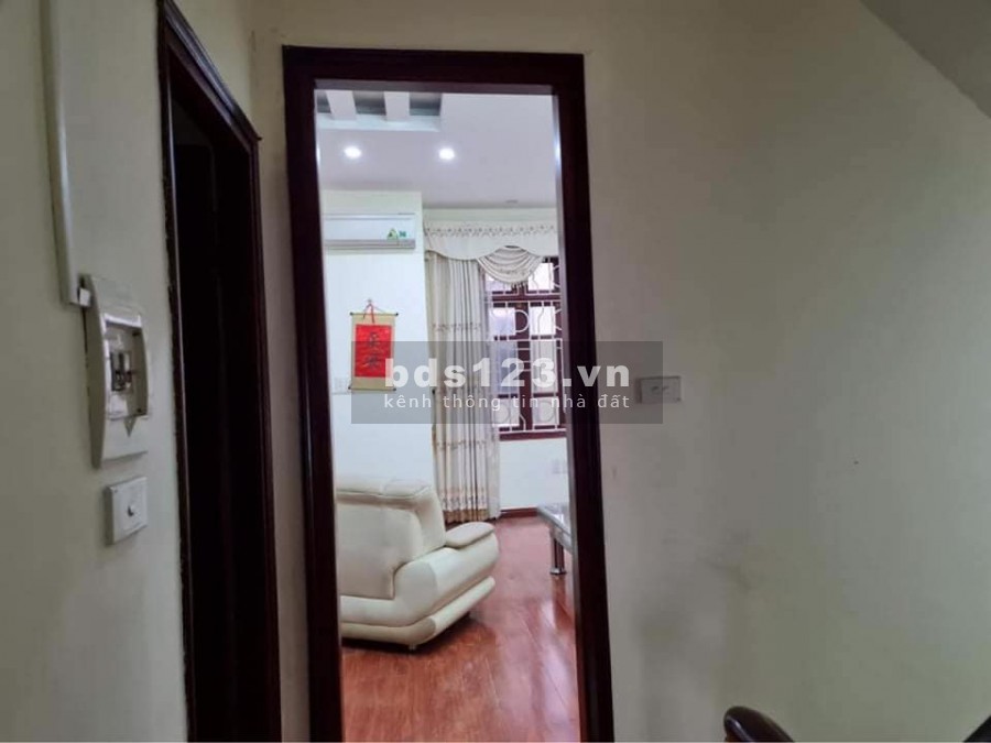 Hoa khôi mặt ngõ Quận Hai Bà Trưng, 4 tầnd 6x tỷ, ô tô vào nhà 2 mặt thoáng, ngõ thông