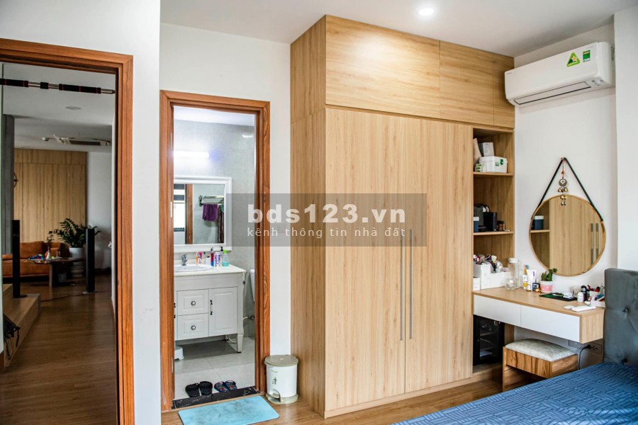 Bán căn hộ chung cư tại Phường Kim Giang Quận Thanh Xuân, diện tích 66m2 Giá gốc 1.08 tỷ