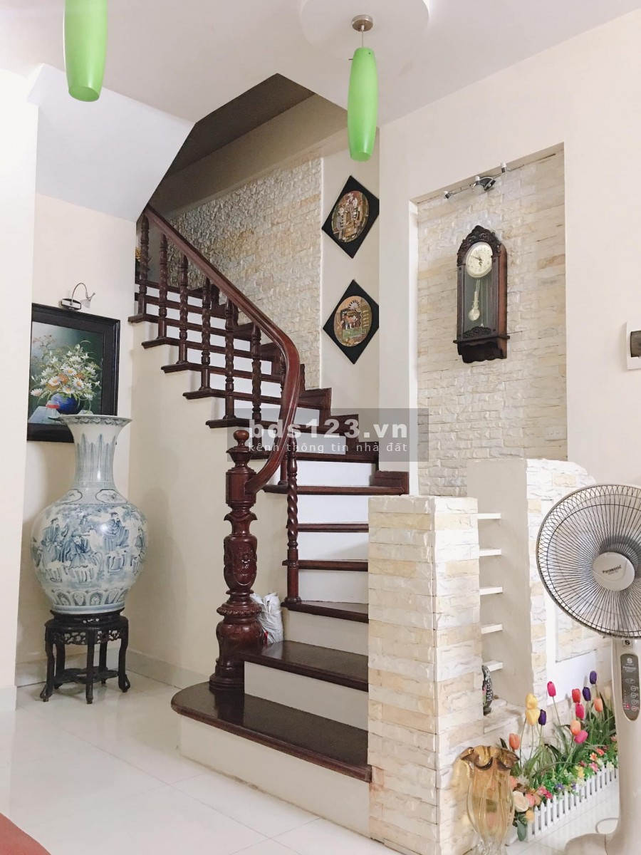 Bán nhà Hoàng Văn Thái diện tích 69m2 7 tầng mt 4.5m giá chỉ 9.4 tỷ Thanh Xuân