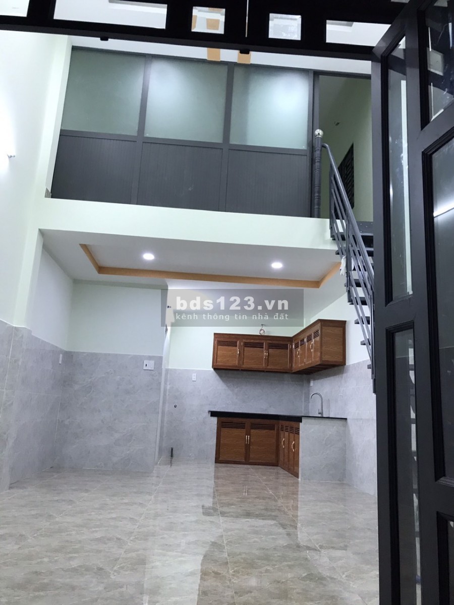 Cho thuê nhà Nguyễn Tư Giản, P12, Gò Vấp, 4x9m, 1 trệt, lửng, 5.5 triệu/tháng