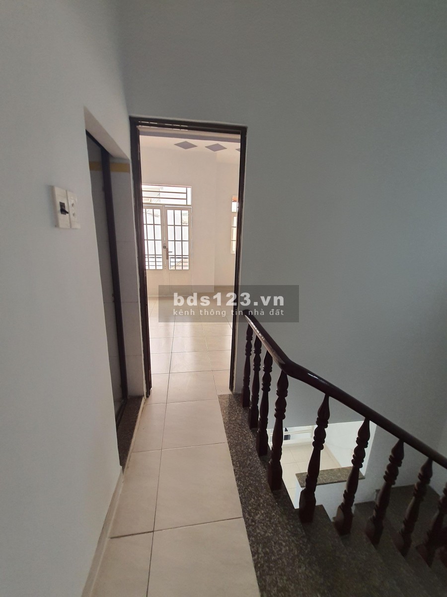 Bán nhà Quang Trung, P10, Gò Vấp, 3 tầng, 3 PN, diện tích 48m2, giá bán 3.8 tỷ