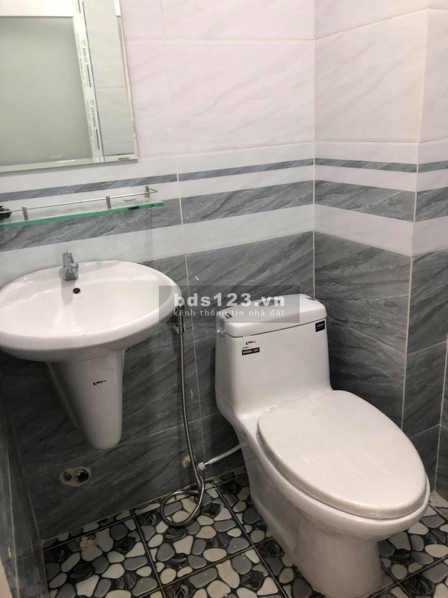 Nhà nguyên căn nằm trong hẻm Xô Viết Nghệ Tĩnh, ngang hơn 4m, dt 31m2, giá bán 3.1 tỷ