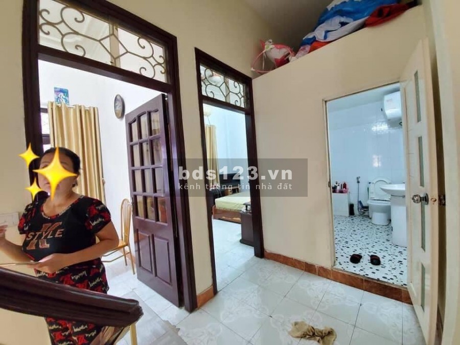 Cần bán nhà riêng Phố Khương Trung, Thanh Xuân diện tích sử dụng 61m, 3 tầng giá 3.75 tỷ