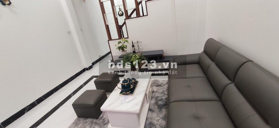 Bán nhà riêng 34mx4Tx4.39 tỷ,Phố Nguyễn Ngọc Vũ,Nguyễn Khang,Cầu Giấy.