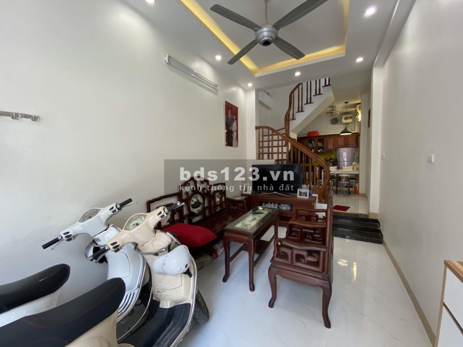 Bán nhà Phú mỹ nội thất đẹp, ô tô đỗ cửa, diện tích sử dụng nguyên căn 33m2 giá bán 4.1 tỷ
