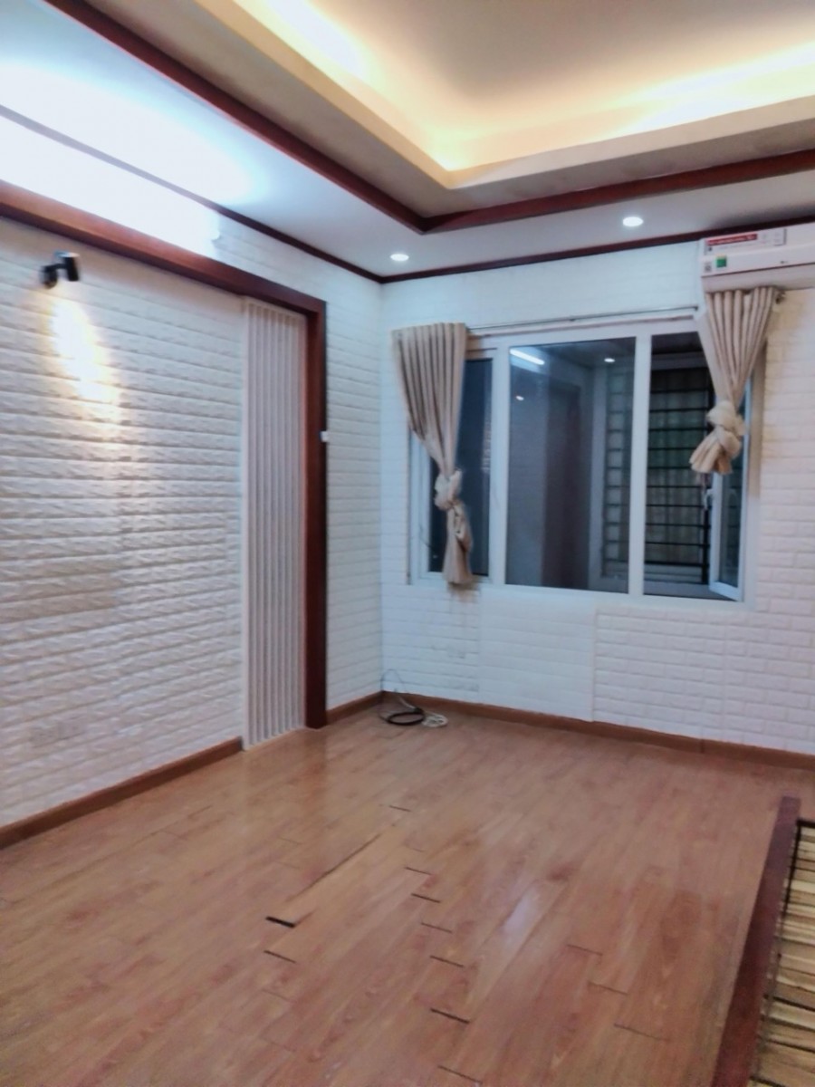 Bán nhà Hồ Tùng Mậu, Cầu Giấy, diện tích sử dụng 30m2, 5 tầng, giá bán chỉ 3.6 Tỷ