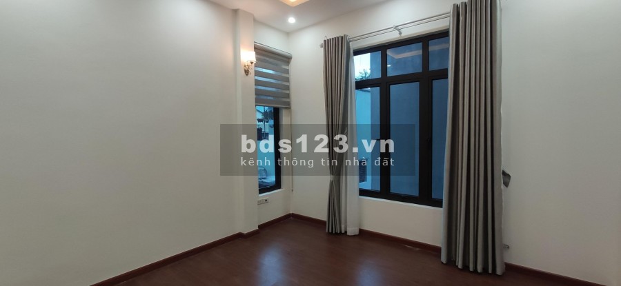 Bán nhà riêng 34mx4Tx4.39 tỷ,Phố Nguyễn Ngọc Vũ,Nguyễn Khang,Cầu Giấy.
