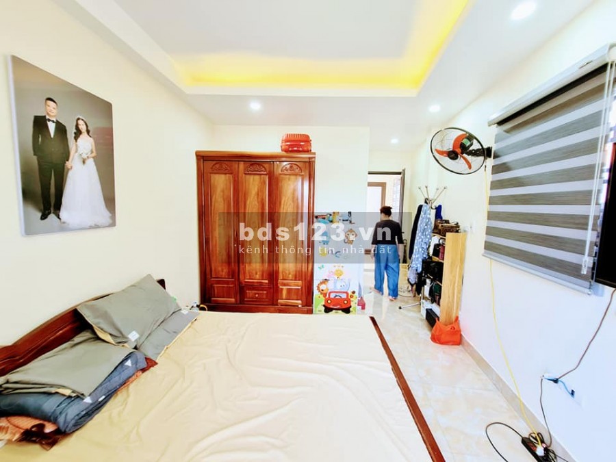 Siêu phẩm đường Tam Trinh, diện tích sử dụng 56m2, giá bán nhỉnh 3 tỷ, vào ở luôn, lh 0963603236