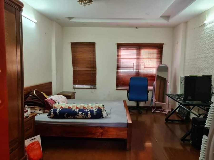 Bán nhà mặt ngõ Phạm Tuấn Tài Hà Nội lô góc ô tô kd, ở ngay dt 58m2, 5 tầng, giá 16 tỷ 0902224679