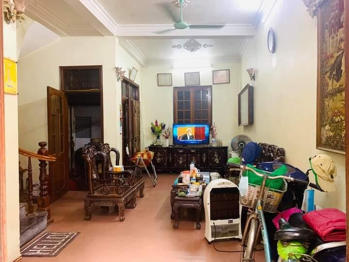 Bán nhà mặt ngõ Phạm Tuấn Tài Hà Nội lô góc ô tô kd, ở ngay dt 58m2, 5 tầng, giá 16 tỷ 0902224679