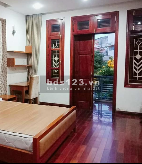 Nhà ở Nguyễn Huy Tưởng dt 23m2 4 tầng giá 2.55 tỷ ngõ rộng đông dân kinh doanh tốt
