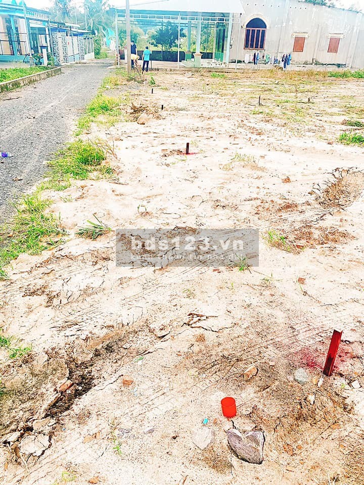 Chính chủ cần bán gấp lô đất chính chủ, pháp lí chuẩn, sổ sẵn, liên hệ xem đất 0907863239