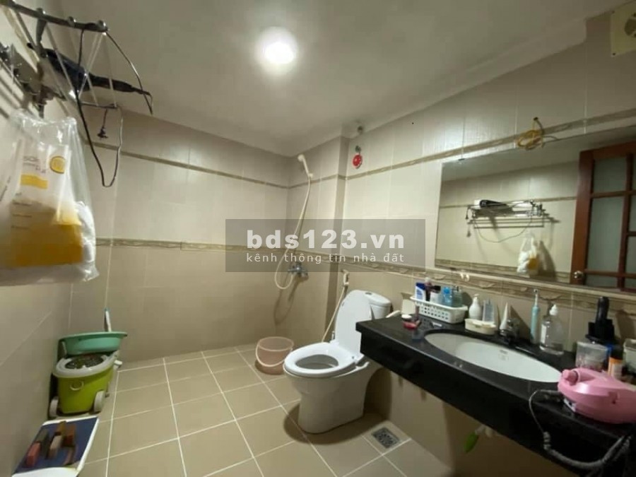 Bán Nhà Đẹp Phố Khương Trung khu dân cư đông đúc, mặt tiền lớn diện tích 60m2, giá 4.58 tỷ