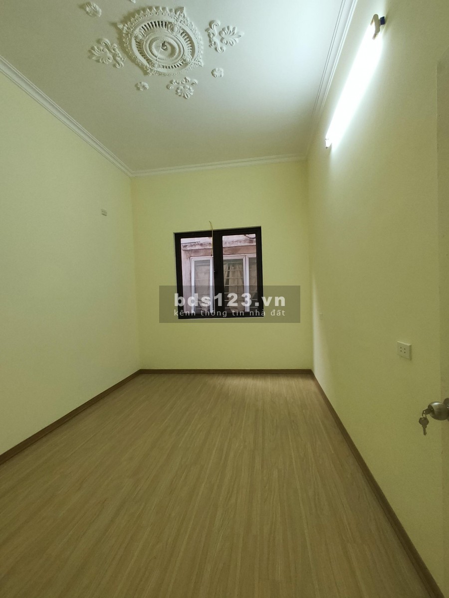 Bán nhà Phố Chùa Bộc, Đống Đa, vị trí đẹp, tiện ích ngập tràn, 2 mặt thoáng. Liên hệ: 0368781929