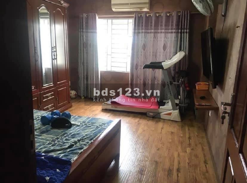 Bán nhà nguyên căn Trần Phú Hà Đông, nhỉnh 3 tỷ, dt 50m2, ngõ rộng, an sinh đỉnh, lhcc