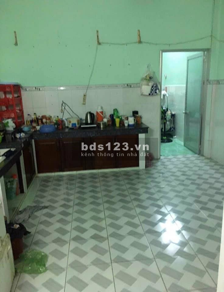 Bán căn hộ Quận 5 diện tích 98m2 kinh doanh cho thuê, dưới 2 tỷ liên hệ 0799149230