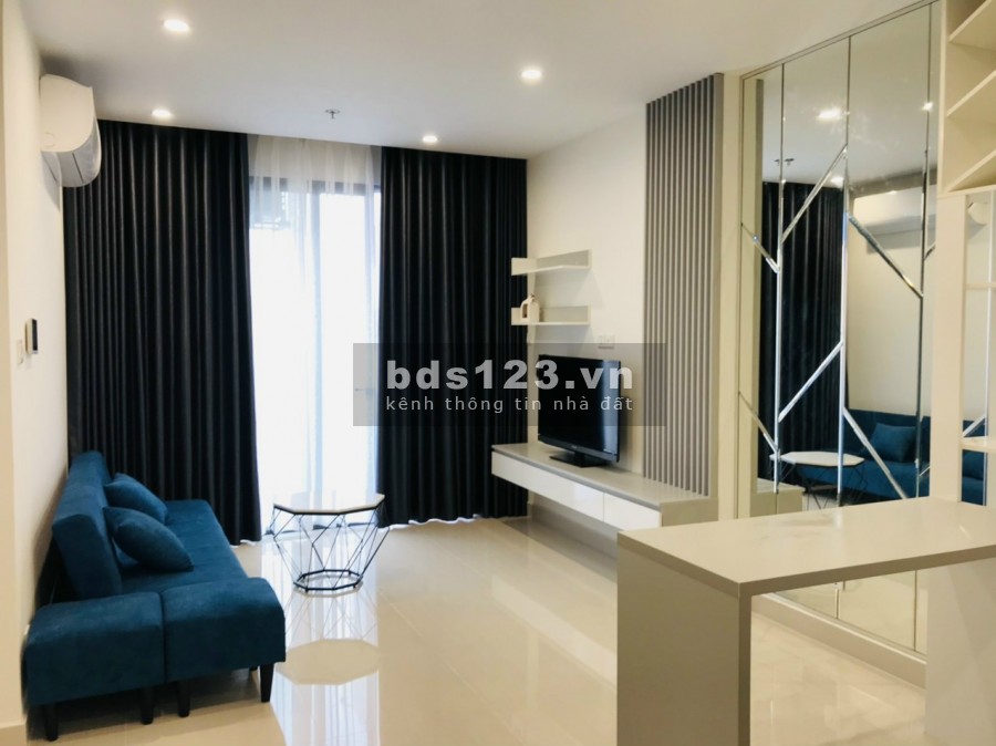 Bán Gấp Căn 2pn Giá Full 2 tỷ 30tr tại Vinhome Grand Park Q9 ngân hàng cho vay 70% lh 0917077752