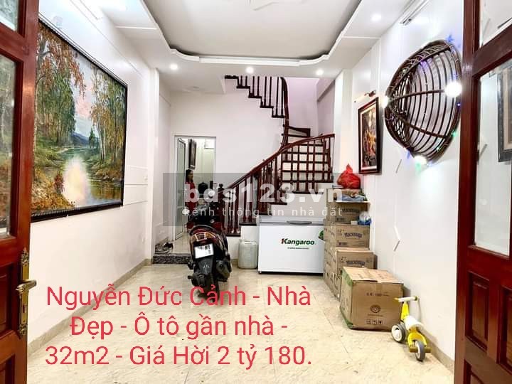Bán nhà Nguyễn Đức Cảnh ngõ thẳng, ô tô gần nhà diện tích 32m2 giá hời 2.18 tỷ