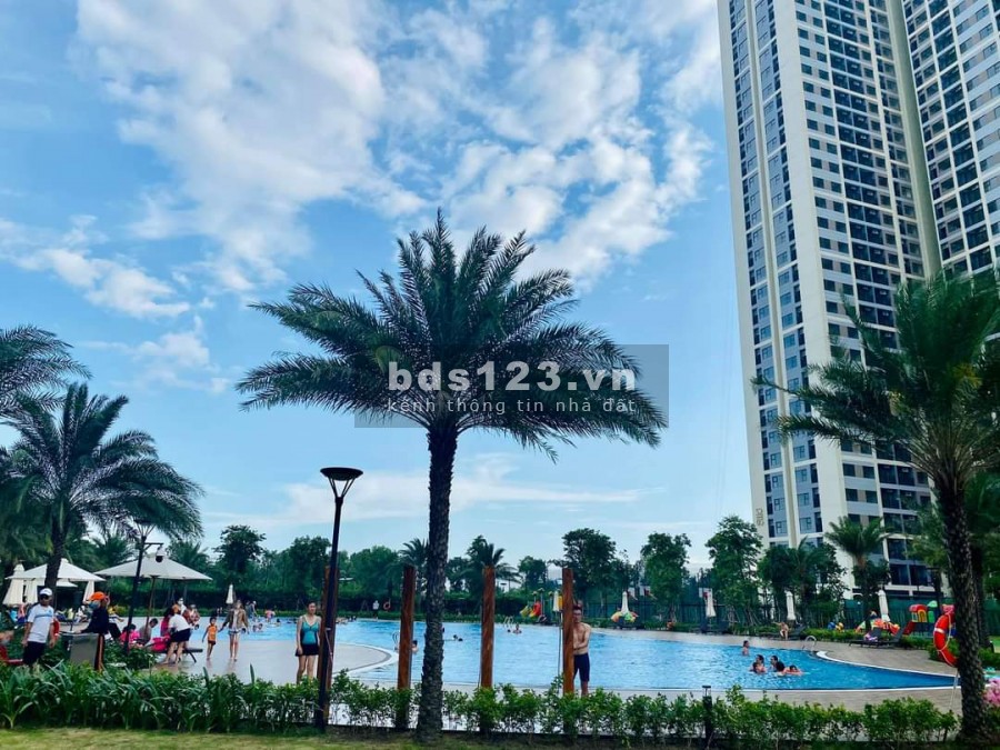Bán Gấp Căn 2pn Giá Full 2 tỷ 30tr tại Vinhome Grand Park Q9 ngân hàng cho vay 70% lh 0917077752