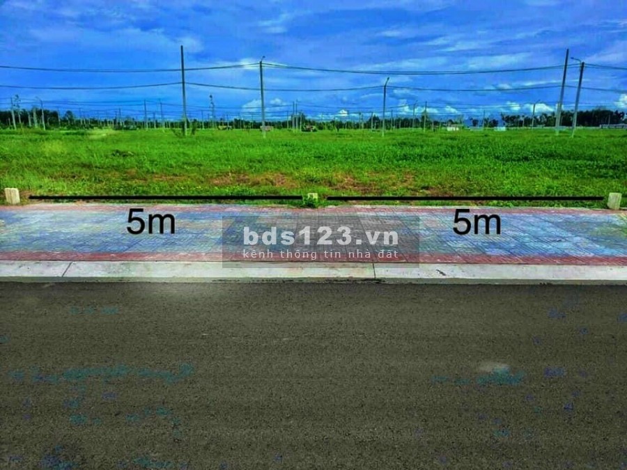 Rỗ hàng Vạn Phát sông Hậu đang cháy, giá chỉ 379 triệu sở hữu nền vị trí đẹp ngay