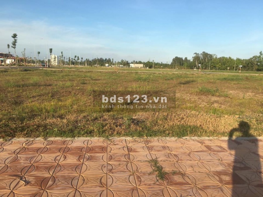 Rỗ hàng Vạn Phát sông Hậu đang cháy, giá chỉ 379 triệu sở hữu nền vị trí đẹp ngay