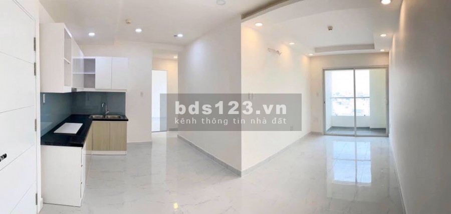 Chính chủ bán gấp căn hộ 2 PN Terra Royal Q3 72m2, giá 6,35 tỷ. Liên hệ PKD Chủ đầu tư 0902442018