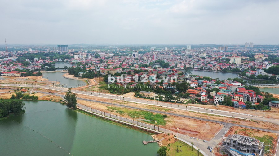 River Bay Vĩnh Yên, chỉ từ 32tr/m2 sở hữu ngay lô biệt thự 200m, Đường 32m, View Hồ Đầm Vạc 300ha