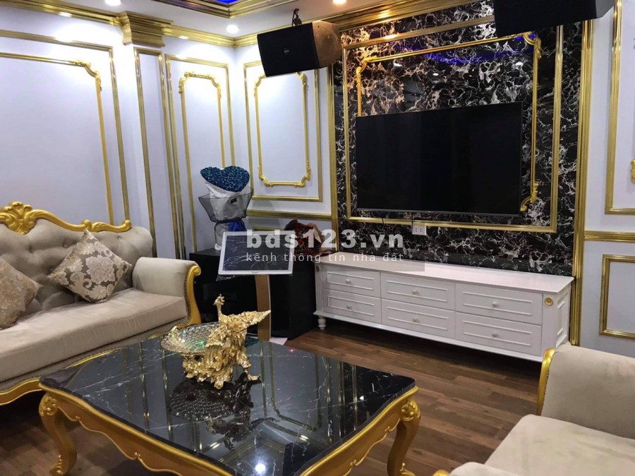 Chính chủ bán cắt lỗ 2 căn đập thông DT 220m2 tại Goldmark City - 136 Hồ Tùng Mậu, full nt dát vàng