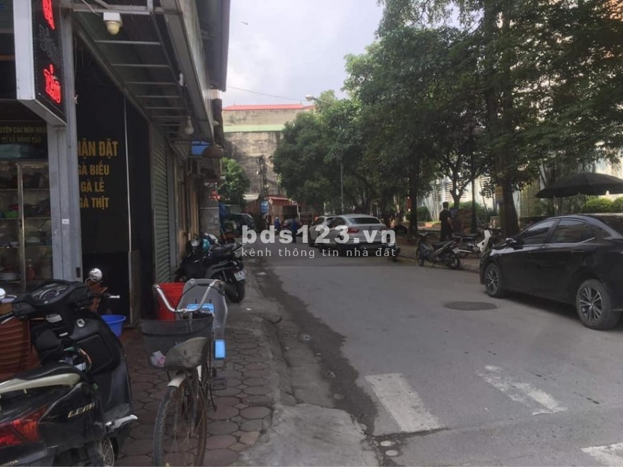 Kinh Doanh Đỉnh Thang Máy Nhập Khẩu Phố Yên Lạc diện tích sử dụng 45m Giá 5.8 Tỷ