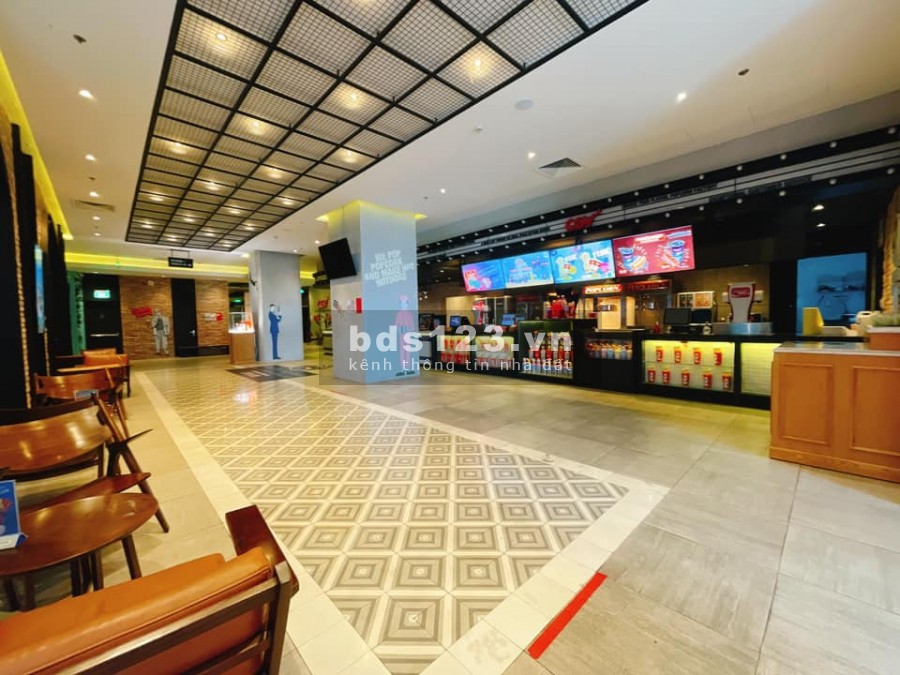 Hỗ trợ mùa dịch cho thuê CH Terra Royal giá rẻ Quận 3, giá rẻ 13 triệu/ tháng. Liên hệ 0935252738