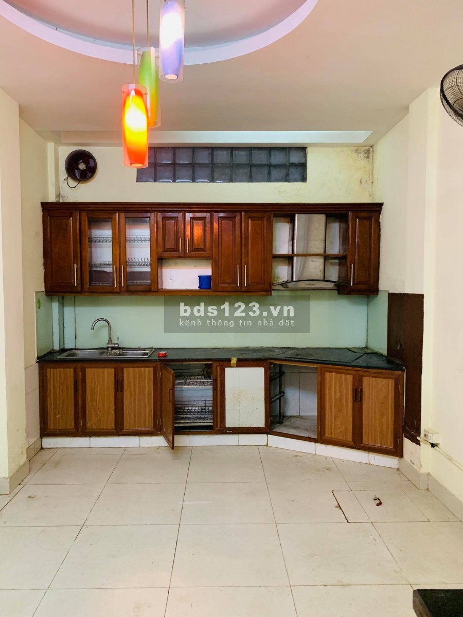 Bán nhà phân lô 2 mặt thoáng, Yên Lãng Đống Đa, dt 56m2 x 4T, gần phố, kinh doanh, giá 5,2 tỷ