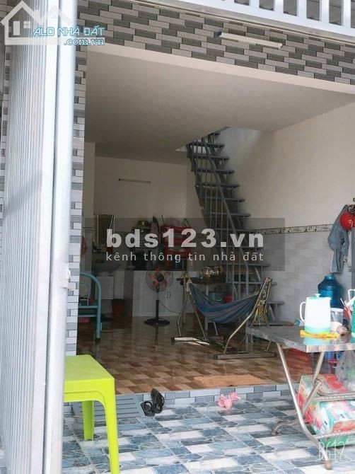 Cần bán gấp dãy trọ 46 phòng mơis giá 1.9 tỷ, cho thuê kín, gần trung tâm thương mại Đức Hoà