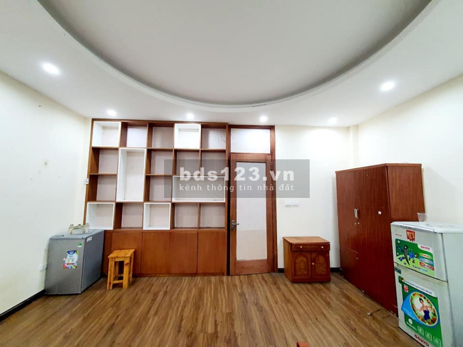 Nhà phân lô quân đội Thanh Xuân, cho thuê dòng tiền đỉnh, ô tô, 5 tầng dt 68m2 giá 7.3 tỷ