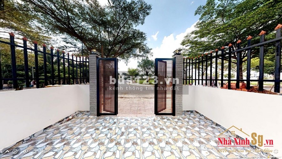 Nhà mặt tiền xây mới, sổ hồng riêng, diện tích sử dụng 106m2, sát bên KCN Cầu Tràm
