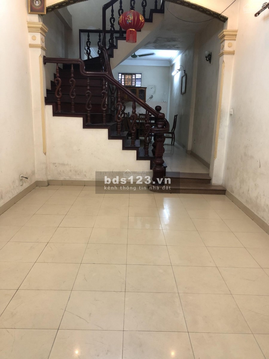 Cần bán nhà nguyên căn gần phố ngõ thông, kinh doanh khu dân cư giá bán 3.7 tỷ