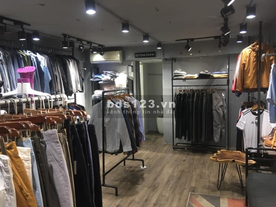 Kinh Doanh Đỉnh Thang Máy Nhập Khẩu Phố Yên Lạc diện tích sử dụng 45m Giá 5.8 Tỷ
