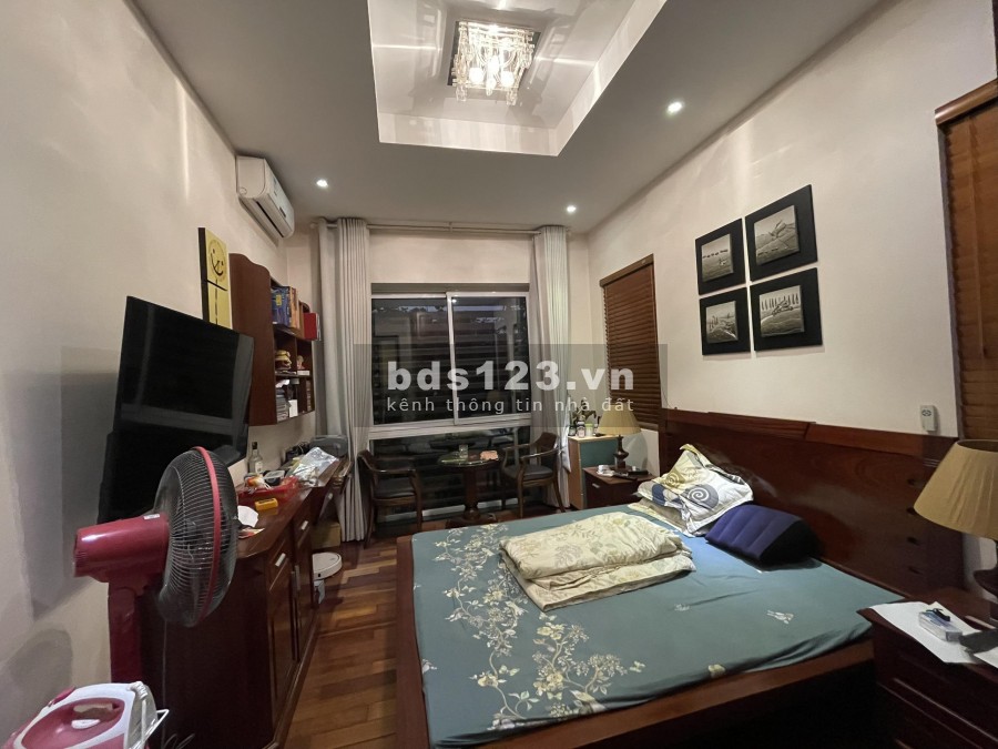 Bán biệt thự 4 tầng đẳng cấp full nội thất xịn sò khu đô thị Việt Hưng Quận Long Biên