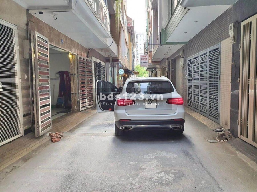 Bán nhà Bồ Đề 6 tầng, có thang máy gara 15m ô tô tránh giá bán 5.2 tỷ, pháp lí minh bạch