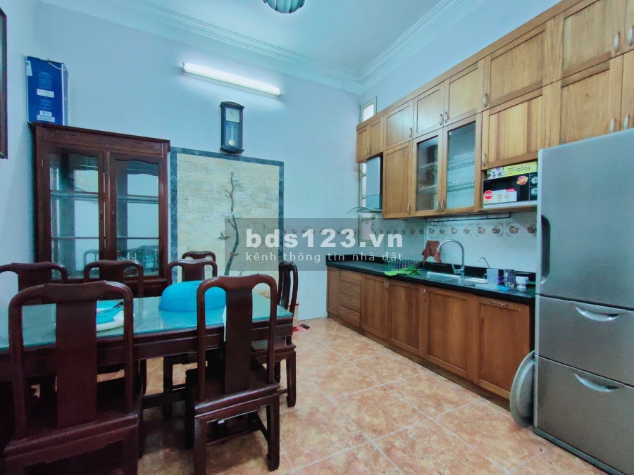 Bán nhà Tây Mỗ, 2 thoáng chủ tự xây, diện tích sử dụng 59m2, giá chỉ hơn 3 tỷ.