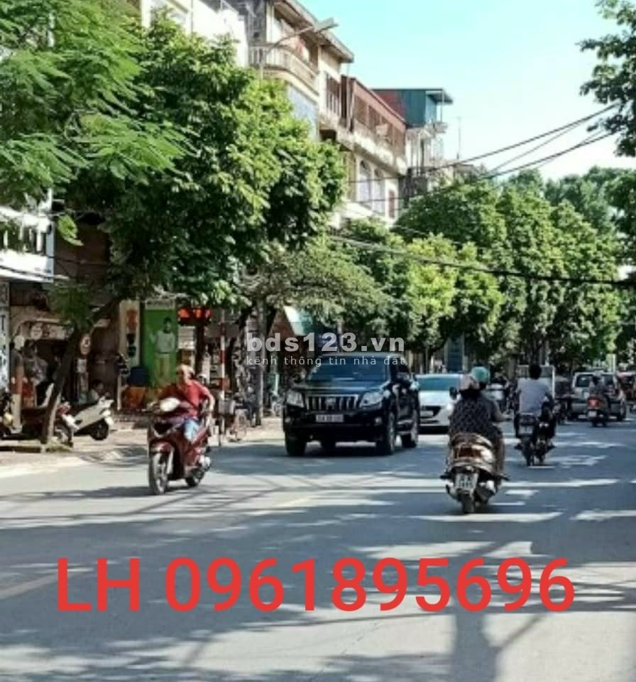 Mặt phố Cầu Bươu kinh doanh sầm uất diện tích 250m2, giá bán 25 tỷ, sổ sẵn chính chủ