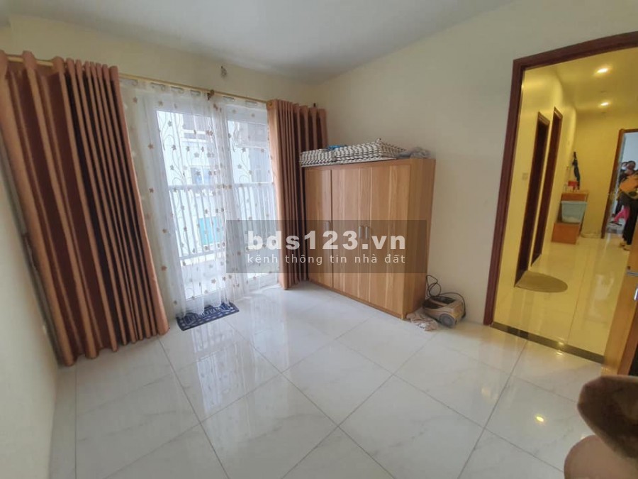 Bán nhà Cầu Giấy giá bán 3.43 tỷ, diện tích 43m2, 5 tầng, ngõ to, view hồ lộng gió